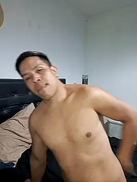 liamlara online show from 09.20.25