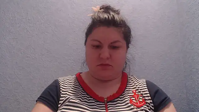 KiraSwee online show from 01.08.26