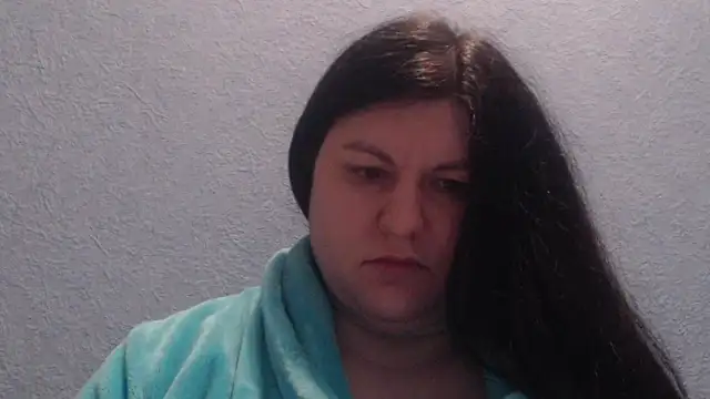 KiraSwee online show from 02.04.26