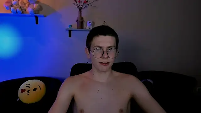 Snapshot of jimmie_hot chatting on 02.04.25 jimmie hot online show from 02.04.25