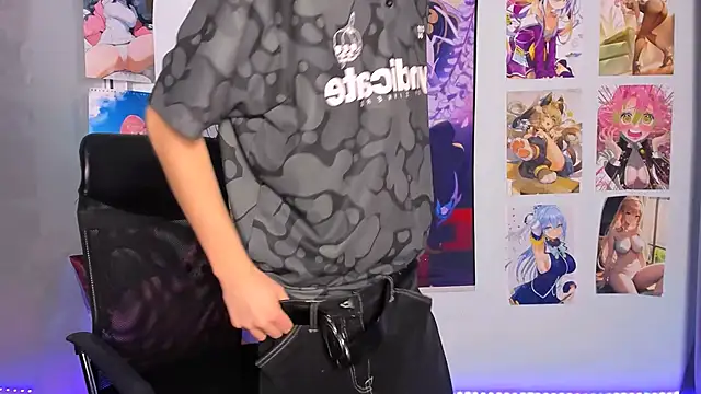 Snapshot of jimmie_hot chatting on 02.14.25 jimmie hot online show from 02.14.25