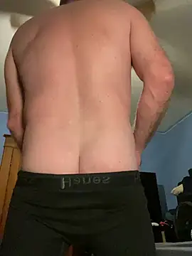 Snapshot of hintly chatting on 02.05.26 hintly online show from 02.05.26