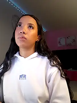 SallyWhitee online show from 03.09.26