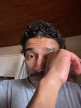 Mineirinho043 online show from 09.16.25