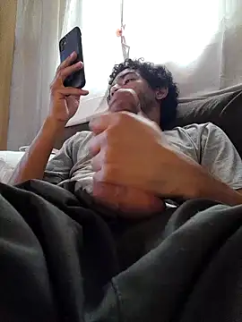 Mineirinho043 online show from 10.14.25