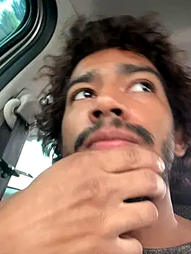 Mineirinho043 online show from 12.21.25