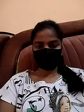 Snapshot of fuungirl38 chatting on 03.25.26 fuungirl38 online show from 03.25.26