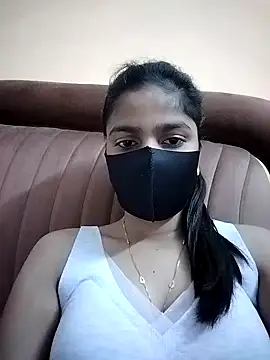 Snapshot of fuungirl38 chatting on 03.28.26 fuungirl38 online show from 03.28.26