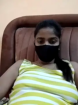 Snapshot of fuungirl38 chatting on 04.11.26 fuungirl38 online show from 04.11.26