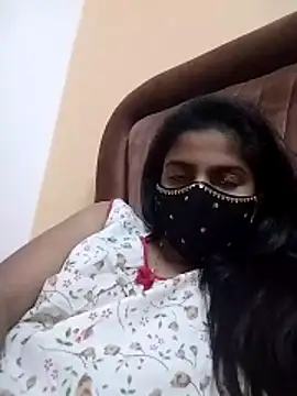 Snapshot of fuungirl38 chatting on 04.15.26 fuungirl38 online show from 04.15.26