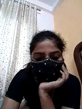 Snapshot of fuungirl38 chatting on 04.30.26 fuungirl38 online show from 04.30.26