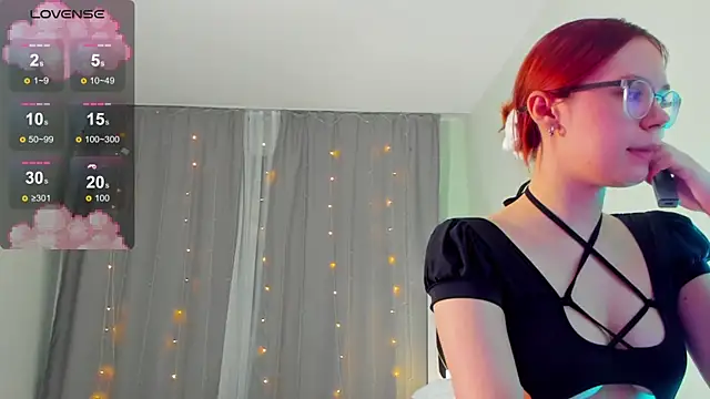 Mia Luw online show from 03.05.25