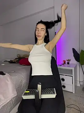 Snapshot of Celine_Roxelle chatting on 01.17.26 Celine Roxelle online show from 01.17.26