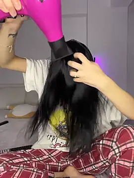 Snapshot of Celine_Roxelle chatting on 02.08.26 Celine Roxelle online show from 02.08.26