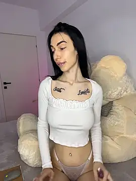 Snapshot of Celine_Roxelle chatting on 02.26.26 Celine Roxelle online show from 02.26.26