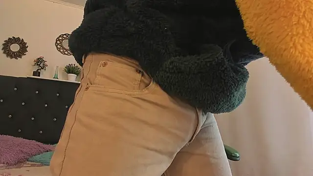 Golden-Boyy online show from 10.03.25