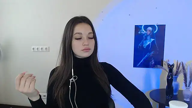 Snapshot of Eva_Eldis chatting on 03.11.25 Eva Eldis online show from 03.11.25