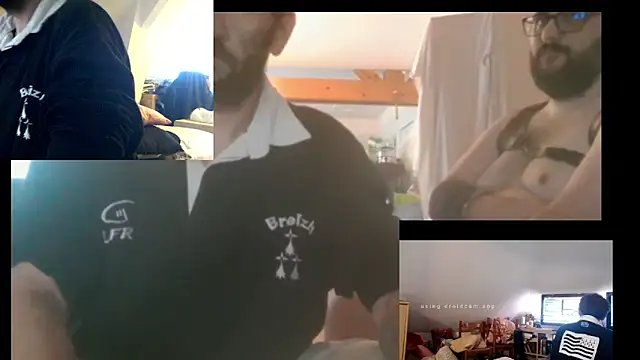 Snapshot of Mastersanges chatting on 10.14.25 Mastersanges online show from 10.14.25