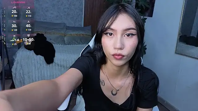 Miaa Lee7 online show from 07.14.26