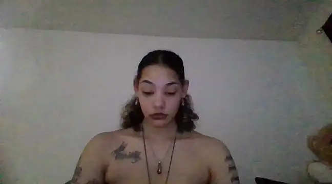 Snapshot of tastylolaaa chatting on 03.14.25 tastylolaaa online show from 03.14.25