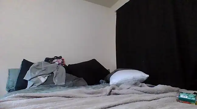 Snapshot of tastylolaaa chatting on 03.22.25 tastylolaaa online show from 03.22.25