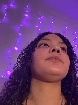 Snapshot of tastylolaaa chatting on 02.27.26 tastylolaaa online show from 02.27.26