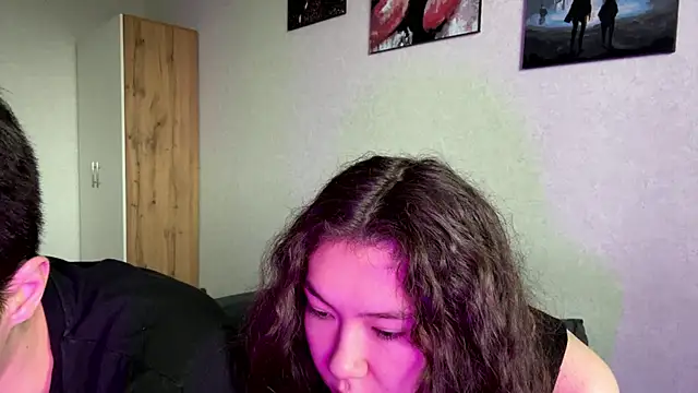 Tw1nFlame online show from 11.08.25