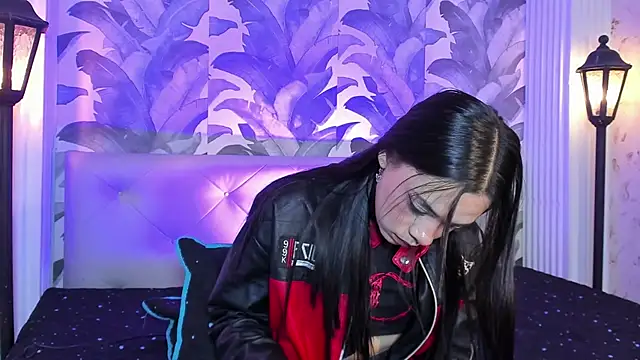 Sami Evanns online show from 10.09.25