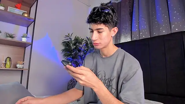 NovaaWheler online show from 03.04.26