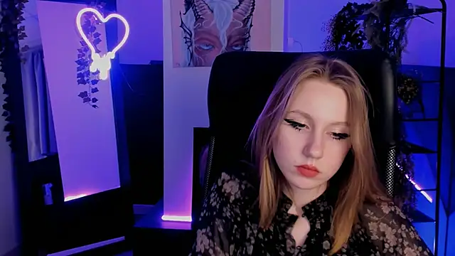 DariaTate online show from 02.23.25