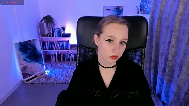 DariaTate online show from 03.13.25