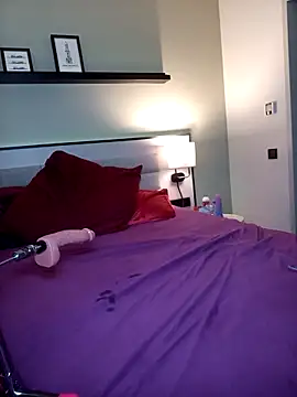 LunaSoleil9 online show from 02.09.26