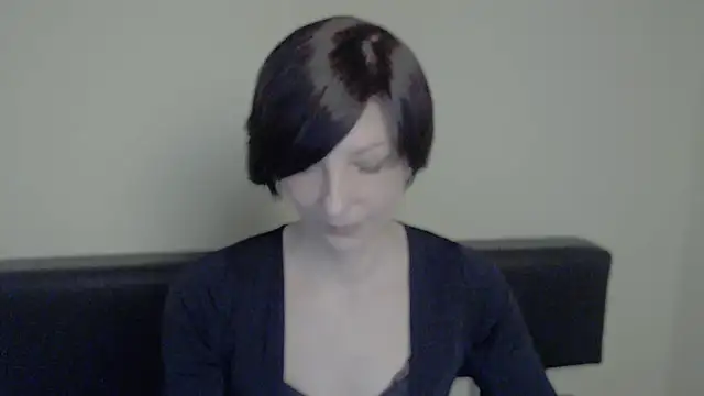 Snapshot of _AngeliaFlow_ chatting on 02.06.25 AngeliaFlow online show from 02.06.25
