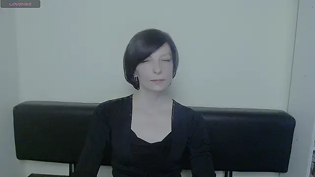 Snapshot of _AngeliaFlow_ chatting on 02.21.25 AngeliaFlow online show from 02.21.25
