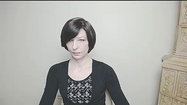 Snapshot of _AngeliaFlow_ chatting on 02.27.25 AngeliaFlow online show from 02.27.25