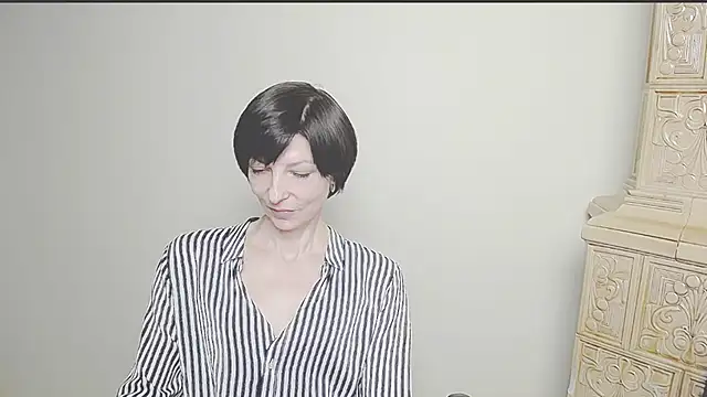 Snapshot of _AngeliaFlow_ chatting on 03.11.25 AngeliaFlow online show from 03.11.25