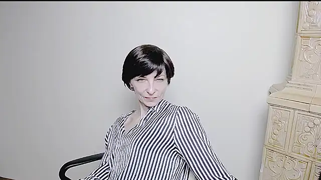 Snapshot of _AngeliaFlow_ chatting on 03.17.25 AngeliaFlow online show from 03.17.25
