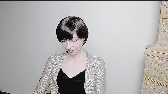 Snapshot of _AngeliaFlow_ chatting on 03.21.25 AngeliaFlow online show from 03.21.25