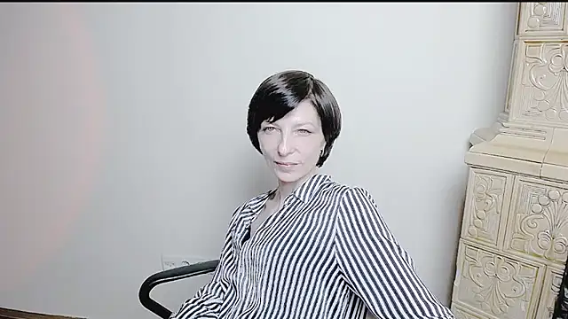 Snapshot of _AngeliaFlow_ chatting on 03.22.25 AngeliaFlow online show from 03.22.25