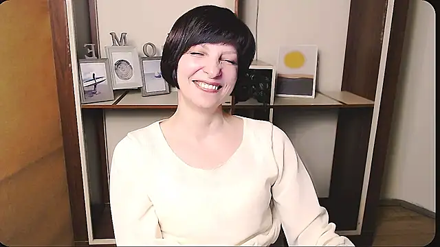  AngeliaFlow  online show from 03.31.26