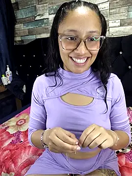 isabella beauty 01 online show from 03.03.25