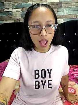 isabella beauty 01 online show from 03.04.25