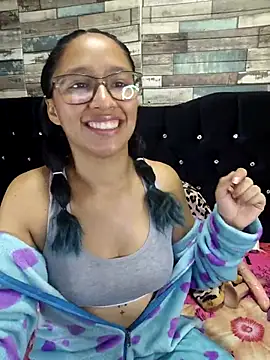 isabella beauty 01 online show from 03.07.25