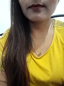 Deepcha1991 online show from 02.14.25