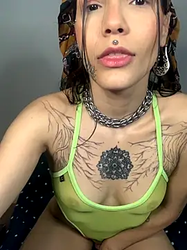 nickelfie online show from 11.13.25