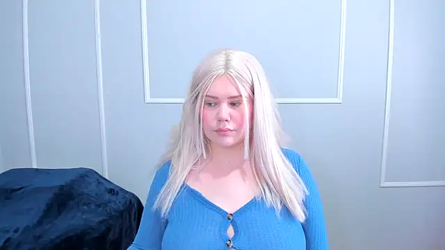  leana  online show from 12.21.25