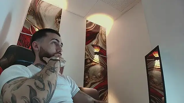 Luke davis01 online show from 12.16.25