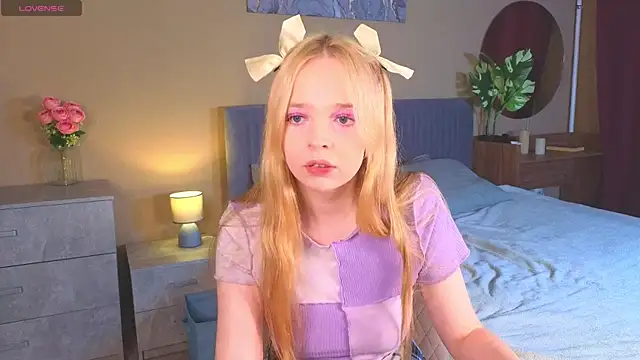 Snapshot of Bellla_Murrr chatting on 03.07.25 Bellla Murrr online show from 03.07.25