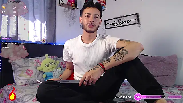 Snapshot of kyle_clint07 chatting on 05.24.26 kyle clint07 online show from 05.24.26