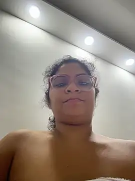Snapshot of Tana_latin chatting on 07.25.26 Tana latin online show from 07.25.26